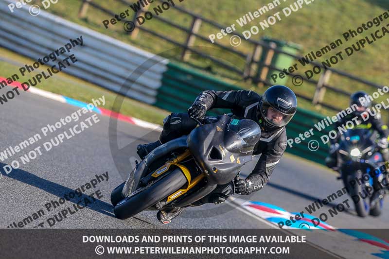 PJM Wedding Photography;enduro digital images;event digital images;eventdigitalimages;mallory park;mallory park photographs;mallory park trackday;mallory park trackday photographs;no limits trackdays;peter wileman photography;racing digital images;trackday digital images;trackday photos